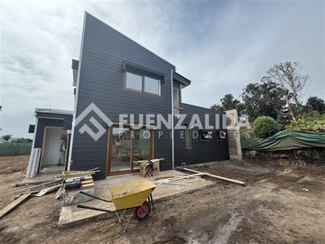 Casa en Venta en Huasos II
