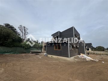 Casa en Venta en Huasos II