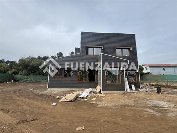 Casa en Venta en Huasos II