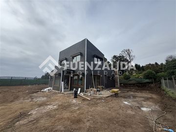 Casa en Venta en Huasos II