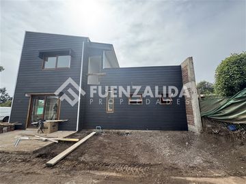 Casa en Venta en Huasos II