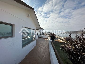 Casa en Venta en Javiera Carrera La Herradura