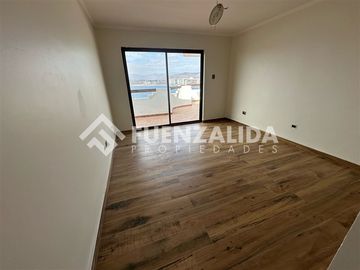 Casa en Venta en Javiera Carrera La Herradura