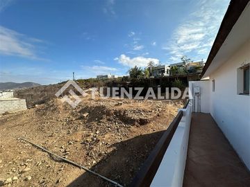 Casa en Venta en Javiera Carrera La Herradura