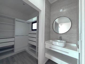 Venta de casa en San Matías sector Laguna