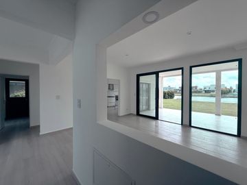Venta de casa en San Matías sector Laguna