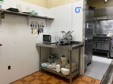 Local Comercial en Venta en Cafetería Pastelería Centro de Producción en Ñuñoa