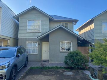 VENTA  CASA PORTAL DEL LIBERTADOR