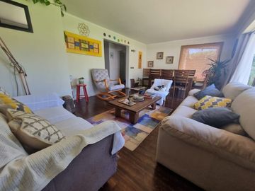 VENDO HERMOSA CASA CON ACCESO CONTROLADO EN SECTOR QUILAMAPU