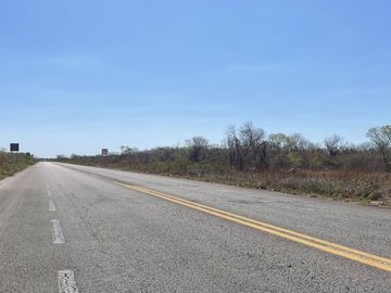 Lotes industriales a pie de carretera corredor industrial Hunucmá
