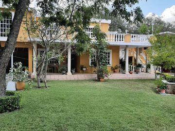 Ofrezco Quinta en Venta en Cadereyta Jimenez