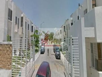 Quintana Roo   22 Casas Venta en Fracc. Las Palmas Playa del Carmen