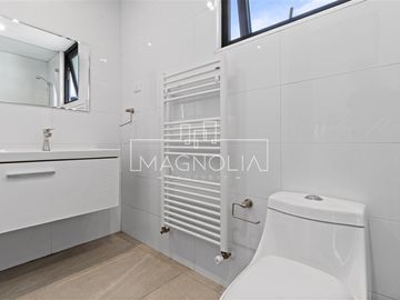 Casa en Venta en ESPECTACULAR CASA MEDITERRANEA EN VISTA SANTUARIO