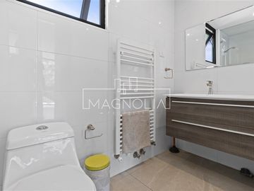 Casa en Venta en ESPECTACULAR CASA MEDITERRANEA EN VISTA SANTUARIO
