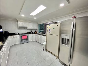 VENDO CASA EN CASTILLOGRANDE CARTAGENA