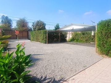 MAGNÍFICA CASA GRAN TERRENO MUY BIEN UBICADA