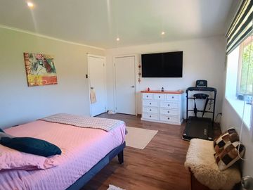 MAGNÍFICA CASA GRAN TERRENO MUY BIEN UBICADA