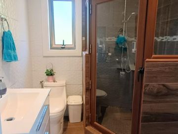 MAGNÍFICA CASA GRAN TERRENO MUY BIEN UBICADA