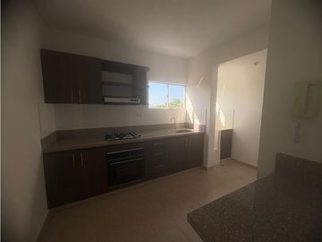 VENDO APARTAMENTO CONJUNTO ALTA LUCIA 3 HABITACIONES 2 BAÑOS