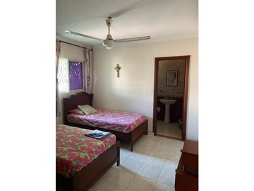 VENDO CASA DOS PISOS  PIE DE LA POPA CARTAGENA