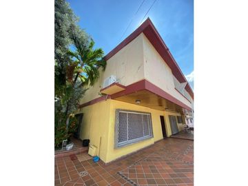 VENDO CASA DOS PISOS  PIE DE LA POPA CARTAGENA