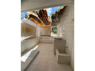 VENDO CASA DOS PISOS  PIE DE LA POPA CARTAGENA