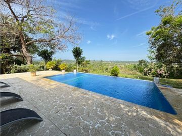 VENDO CASA CAMPESTRE EN CONDOMINIO LA HACIENDA EN ARJONA BOLIVAR