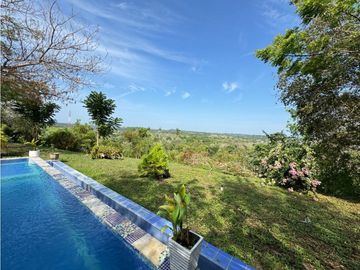 VENDO CASA CAMPESTRE EN CONDOMINIO LA HACIENDA EN ARJONA BOLIVAR