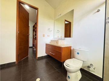 VENDO CASA CAMPESTRE EN CONDOMINIO LA HACIENDA EN ARJONA BOLIVAR