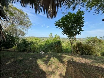 VENDO CASA CAMPESTRE EN CONDOMINIO LA HACIENDA EN ARJONA BOLIVAR