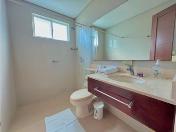 VENDO CASA CON SALIDA DIRECTA AL MAR EN CONDOMINIO CASA DEL MAR