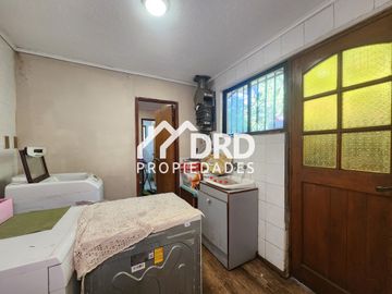 CASA 6DORM MÁS 2 CASAS ADICIONALES EN PIRQUE