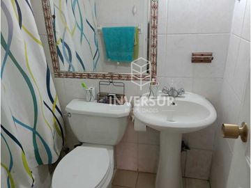 AMPLIA CASA EN BARRIO RESIDENCIAL VALDIVIA
