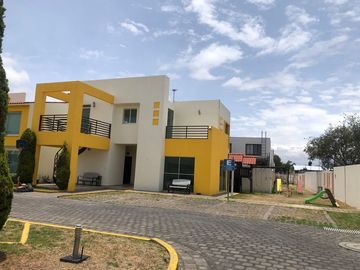 CASA FUNCIONAL EN VENTA EN PRIVADA, SAN MATEO ATENCO