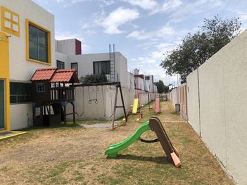 CASA FUNCIONAL EN VENTA EN PRIVADA, SAN MATEO ATENCO