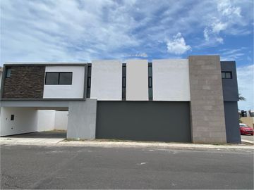 CASA EN VENTA EN LOMAS DEL MAR, RIVIERA VERACRUZANA, ALVARADO, VERACRUZ