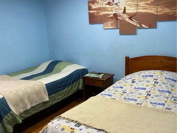 QUILPUÉ, SE VENDE CASA DE UN PISO, 70 MTS2, 5D,1B