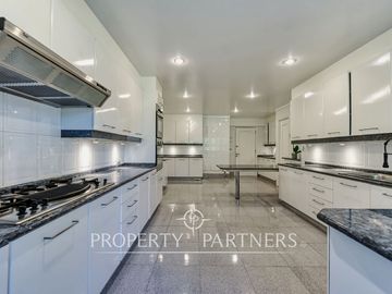 OPORTUNIDAD!!!! Espectacular departamento remodelado