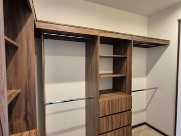 CASA EN VENTA / PRIVADA SAN ANGEL V