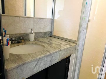 Venta de Departamento en Dr. Lucio, Col. Doctores, Cuauhtémoc, CDMX