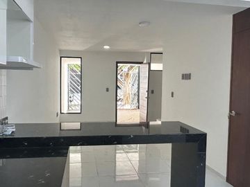 Casa remodelada en Jardines del Valle, Zapopan