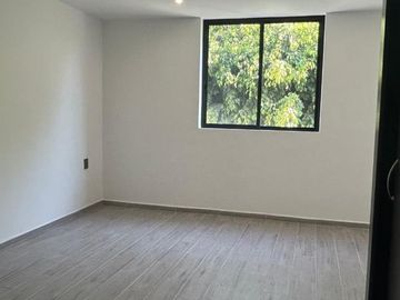 Casa remodelada en Jardines del Valle, Zapopan