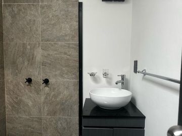 Casa remodelada en Jardines del Valle, Zapopan