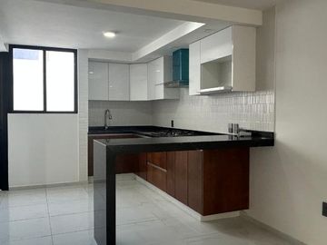 Casa remodelada en Jardines del Valle, Zapopan
