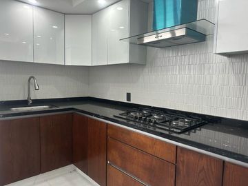 Casa remodelada en Jardines del Valle, Zapopan