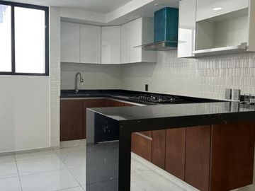 Casa remodelada en Jardines del Valle, Zapopan