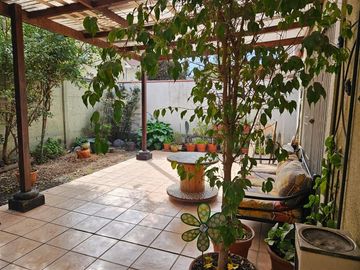 Casa en Venta en Santa Ema/ Santa Nelly