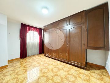 CASA 4 PISOS URB RENOVACION PALOMINO ALTURA PODER JUDICIAL