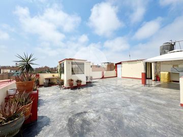 CASA 4 PISOS URB RENOVACION PALOMINO ALTURA PODER JUDICIAL