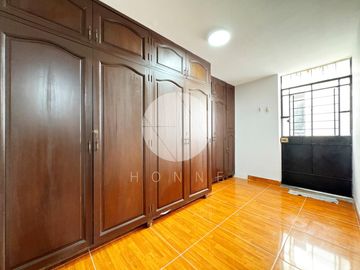 CASA 4 PISOS URB RENOVACION PALOMINO ALTURA PODER JUDICIAL
